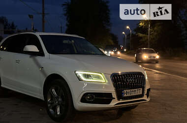 Внедорожник / Кроссовер Audi Q5 2015 в Одессе