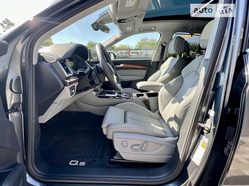 Внедорожник / Кроссовер Audi Q5 2022 в Киеве фото 24 Внедорожник / Кроссовер Audi Q5 2022 в Киеве