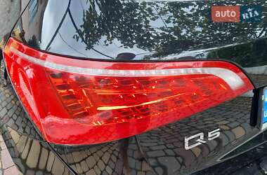 Внедорожник / Кроссовер Audi Q5 2011 в 