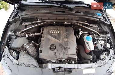 Внедорожник / Кроссовер Audi Q5 2011 в 