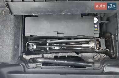 Внедорожник / Кроссовер Audi Q5 2011 в 