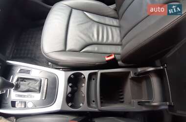 Внедорожник / Кроссовер Audi Q5 2011 в 