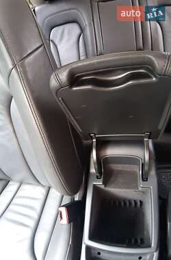 Внедорожник / Кроссовер Audi Q5 2011 в 