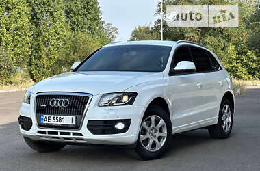 Позашляховик / Кросовер Audi Q5 2010 в Дніпрі