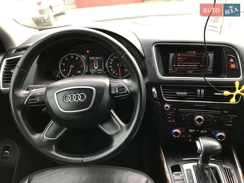 Внедорожник / Кроссовер Audi Q5 2014 в Черновцах