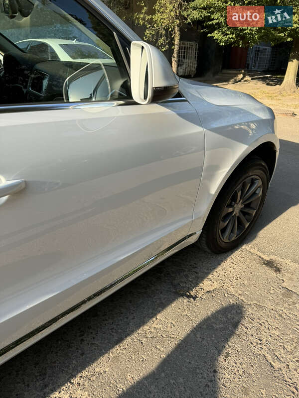 Внедорожник / Кроссовер Audi Q5 2013 в Львове