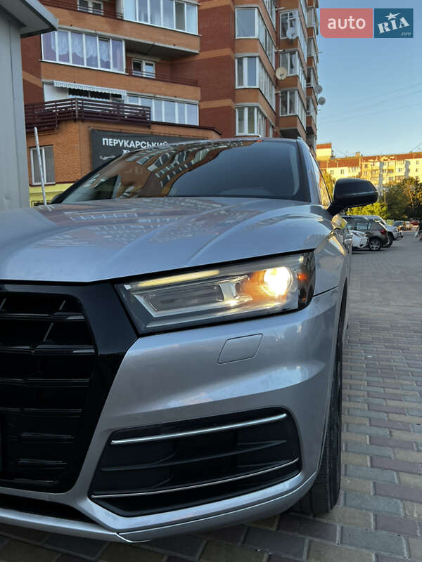 Позашляховик / Кросовер Audi Q5 2019 в Тернополі