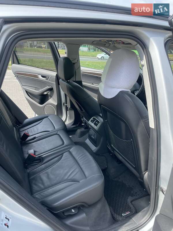 Позашляховик / Кросовер Audi Q5 2013 в Львові