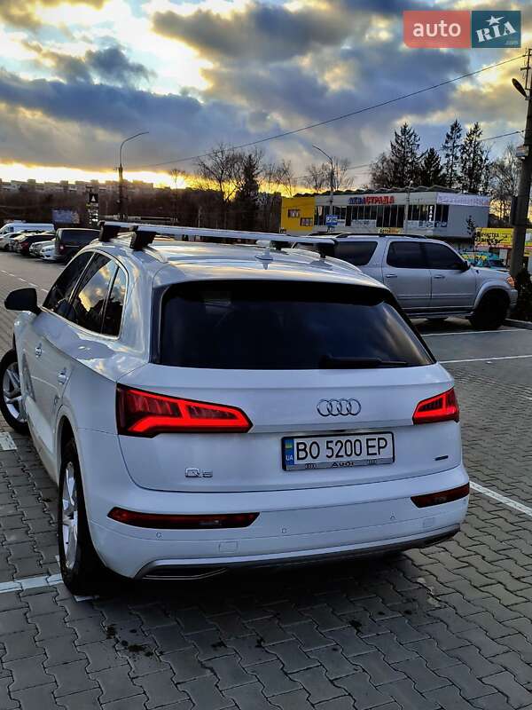 Позашляховик / Кросовер Audi Q5 2018 в Тернополі
