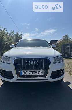 Внедорожник / Кроссовер Audi Q5 2012 в Городке