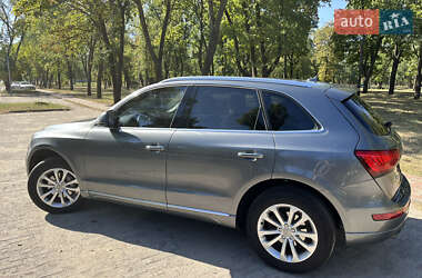 Позашляховик / Кросовер Audi Q5 2014 в Києві