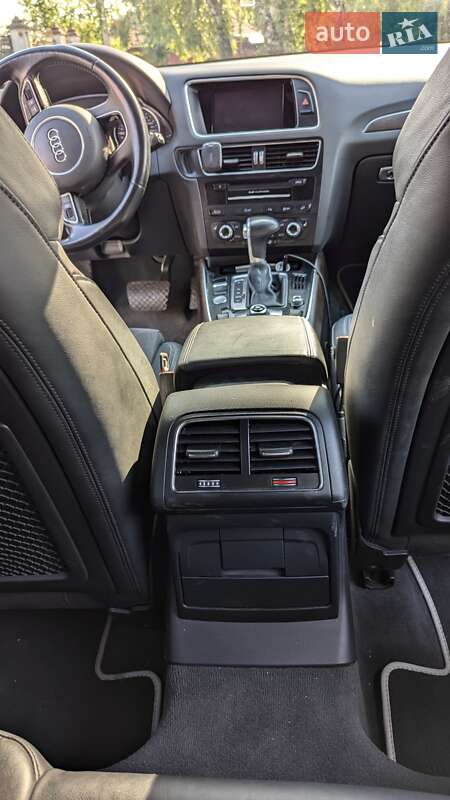 Внедорожник / Кроссовер Audi Q5 2014 в Ровно