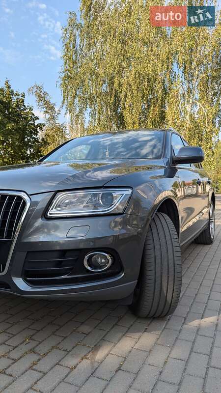 Внедорожник / Кроссовер Audi Q5 2014 в Ровно