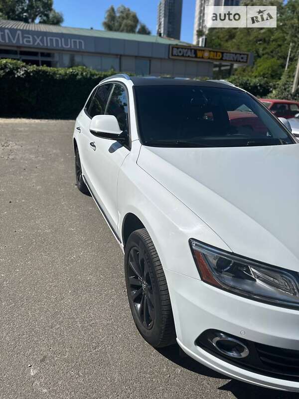 Внедорожник / Кроссовер Audi Q5 2015 в Киеве