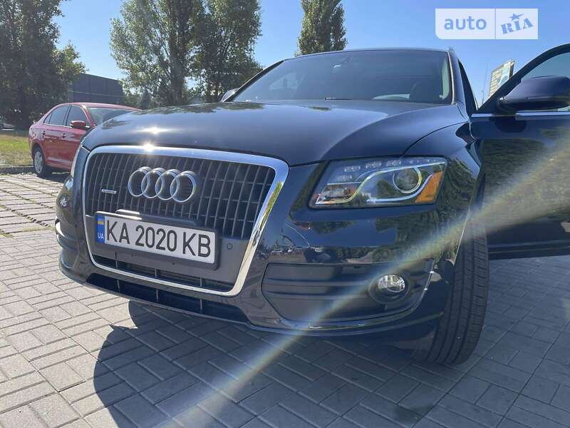 Позашляховик / Кросовер Audi Q5 2012 в Києві