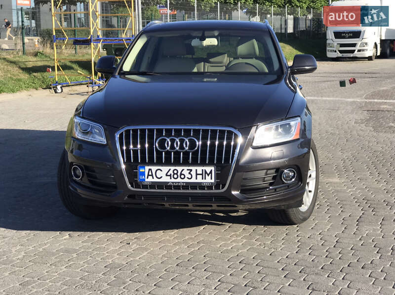 Позашляховик / Кросовер Audi Q5 2015 в Луцьку