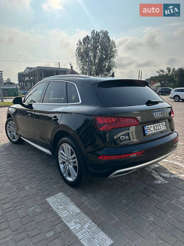 Внедорожник / Кроссовер Audi Q5 2019 в Львове