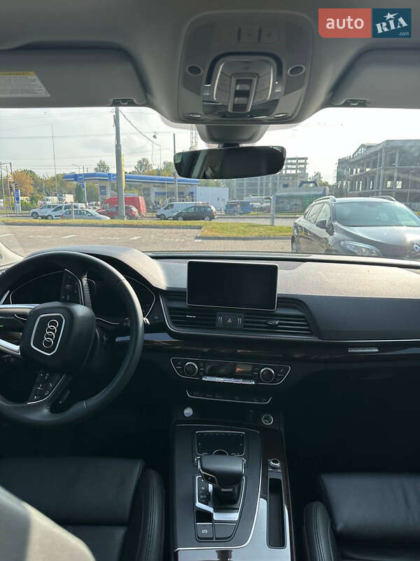 Внедорожник / Кроссовер Audi Q5 2019 в Львове
