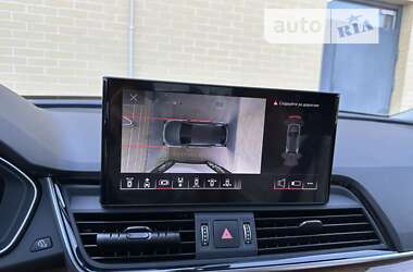 Внедорожник / Кроссовер Audi Q5 2021 в 