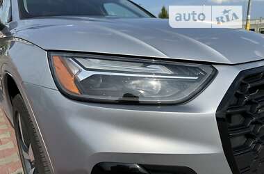 Внедорожник / Кроссовер Audi Q5 2021 в 