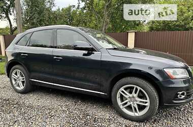 Внедорожник / Кроссовер Audi Q5 2016 в 