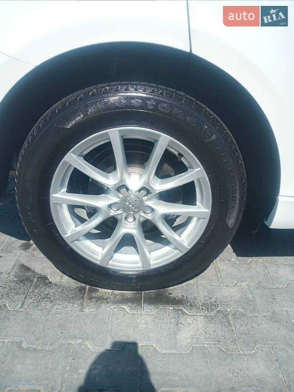 Внедорожник / Кроссовер Audi Q5 2010 в Николаеве