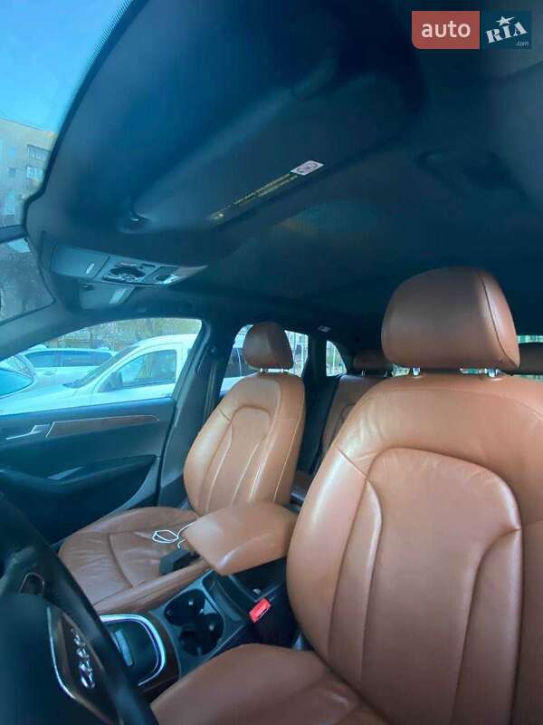 Внедорожник / Кроссовер Audi Q5 2010 в Николаеве