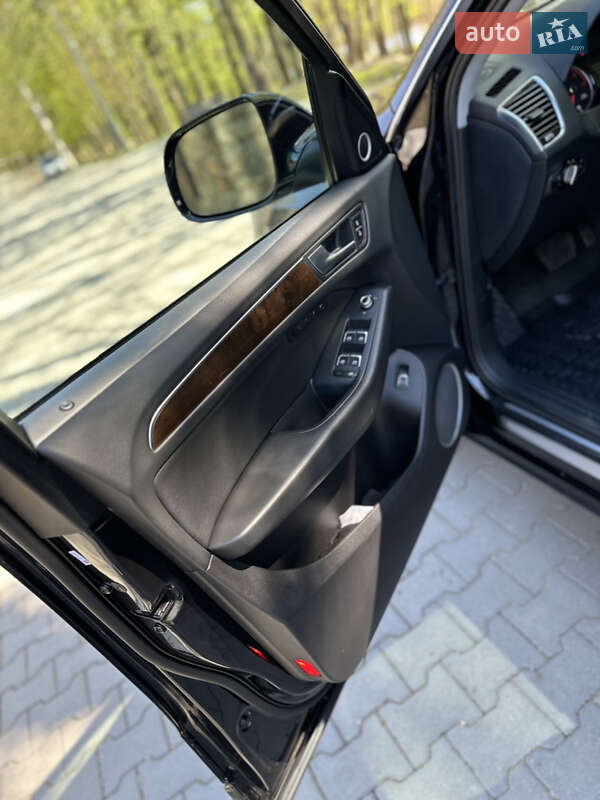 Внедорожник / Кроссовер Audi Q5 2013 в Хмельницком