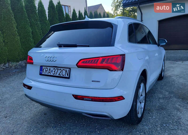 Внедорожник / Кроссовер Audi Q5 2019 в Львове