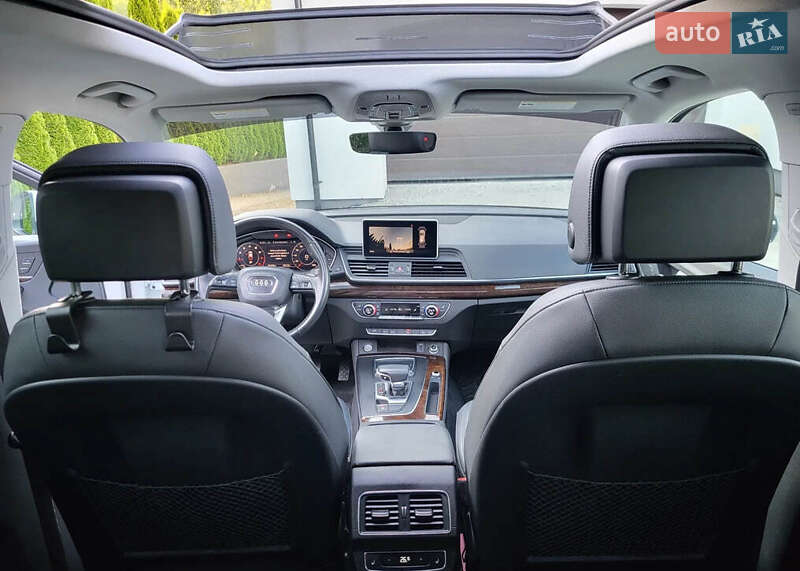 Внедорожник / Кроссовер Audi Q5 2019 в Львове