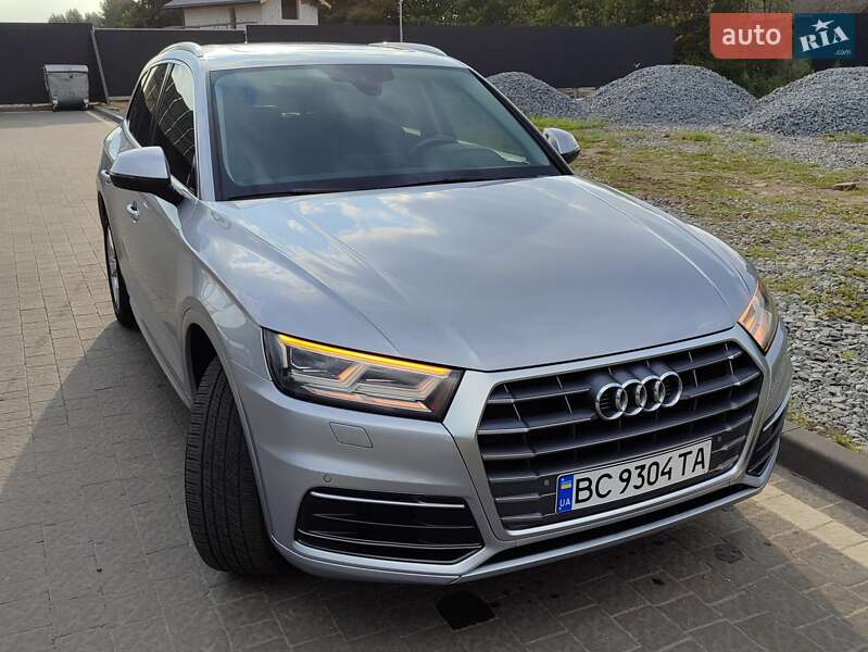 Внедорожник / Кроссовер Audi Q5 2017 в Львове