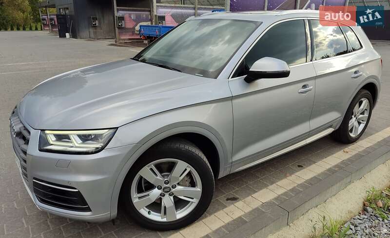 Внедорожник / Кроссовер Audi Q5 2017 в Львове