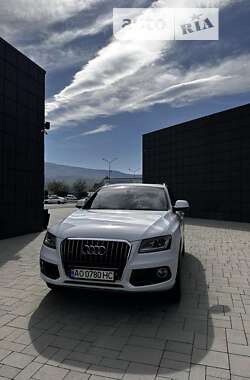 Позашляховик / Кросовер Audi Q5 2014 в Тячеві