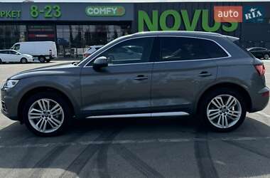 Внедорожник / Кроссовер Audi Q5 2017 в Киеве