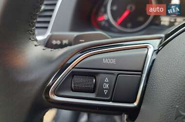 Внедорожник / Кроссовер Audi Q5 2015 в 