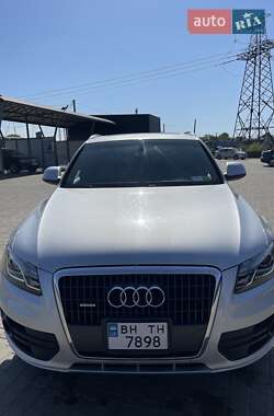 Внедорожник / Кроссовер Audi Q5 2012 в 