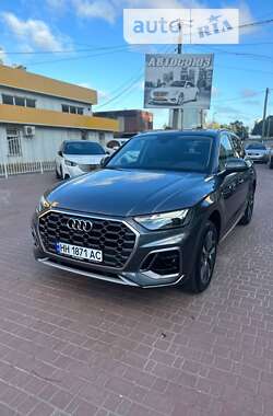 Внедорожник / Кроссовер Audi Q5 2022 в Одессе