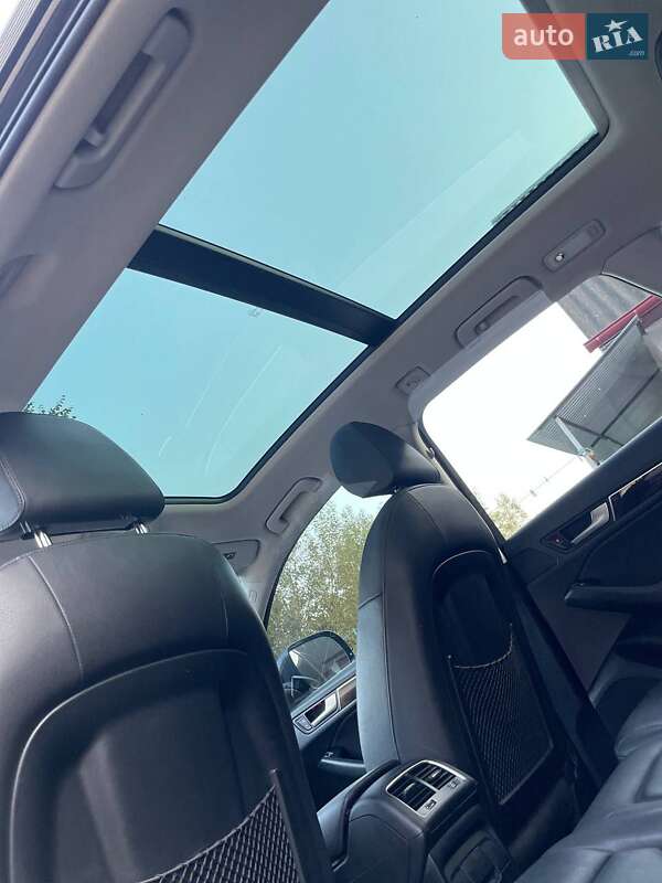 Внедорожник / Кроссовер Audi Q5 2015 в Почаеве