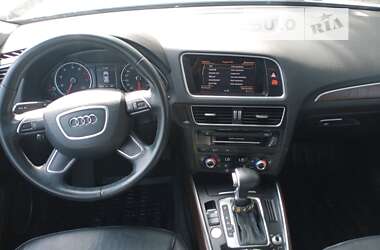 Внедорожник / Кроссовер Audi Q5 2016 в 