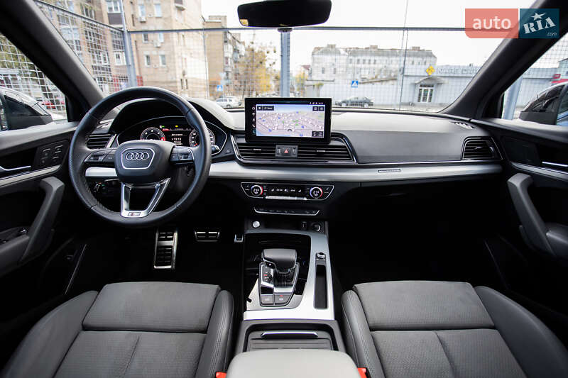 Внедорожник / Кроссовер Audi Q5 2020 в Киеве