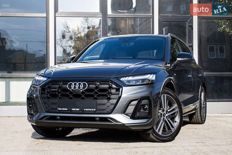 Внедорожник / Кроссовер Audi Q5 2020 в Киеве