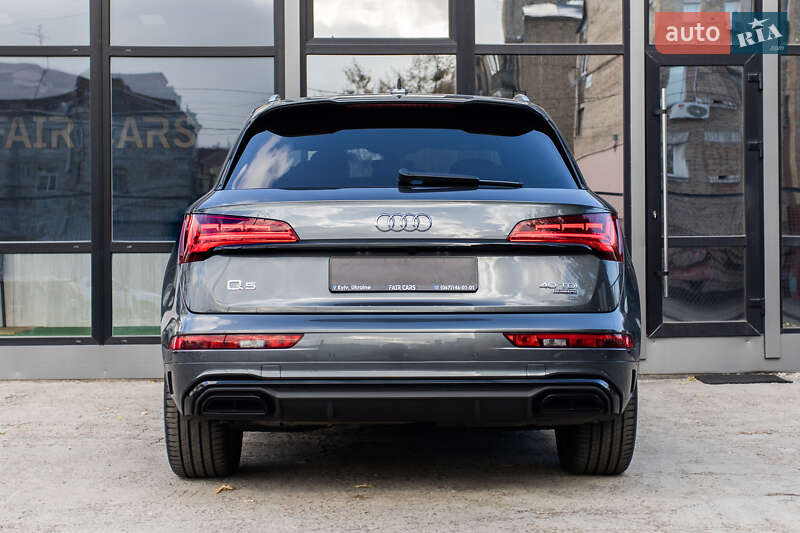 Внедорожник / Кроссовер Audi Q5 2020 в Киеве