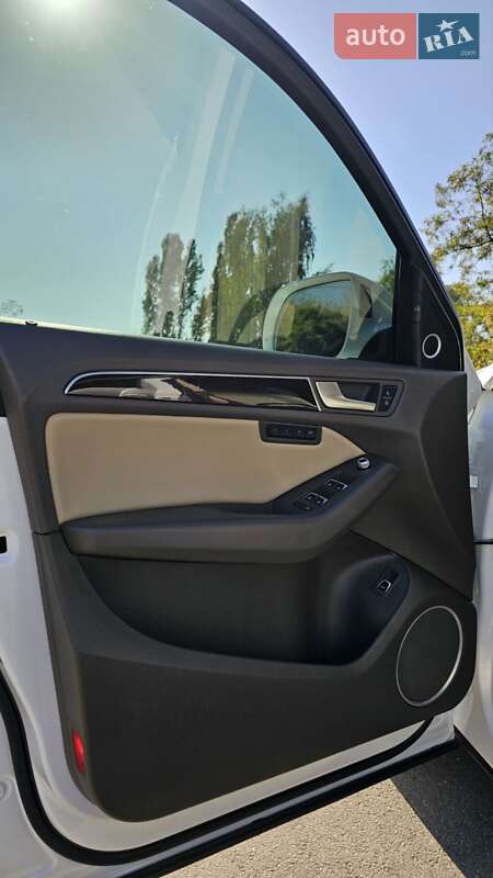 Позашляховик / Кросовер Audi Q5 2014 в Харкові