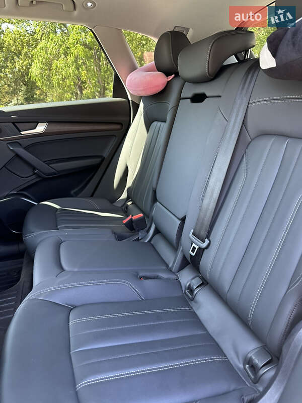Позашляховик / Кросовер Audi Q5 2021 в Кропивницькому