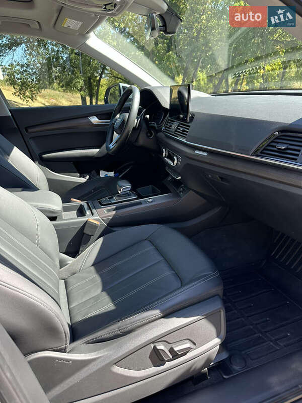 Позашляховик / Кросовер Audi Q5 2021 в Кропивницькому