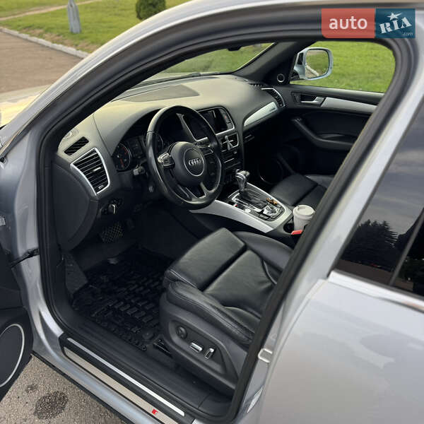 Внедорожник / Кроссовер Audi Q5 2016 в Ровно