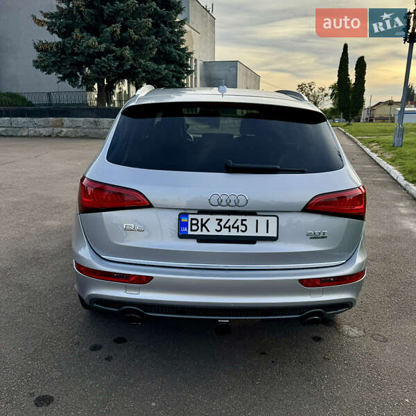 Внедорожник / Кроссовер Audi Q5 2016 в Ровно