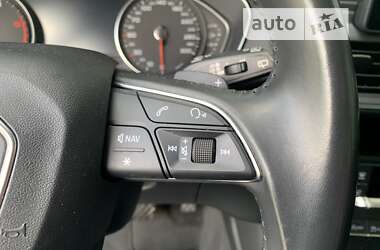 Внедорожник / Кроссовер Audi Q5 2018 в 