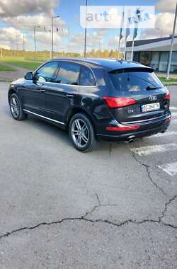 Позашляховик / Кросовер Audi Q5 2016 в Львові