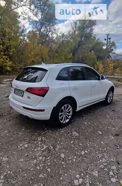 Позашляховик / Кросовер Audi Q5 2015 в Дніпрі